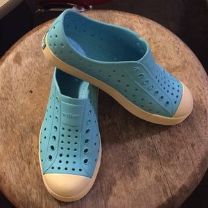 Baby Blue Natives Shoes for kids, size 3